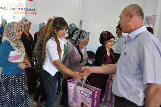  bilin&ccedil;li Kadın  Projesi &Ouml;d&uuml;l T&ouml;reni Ger&ccedil;ekleşti 2