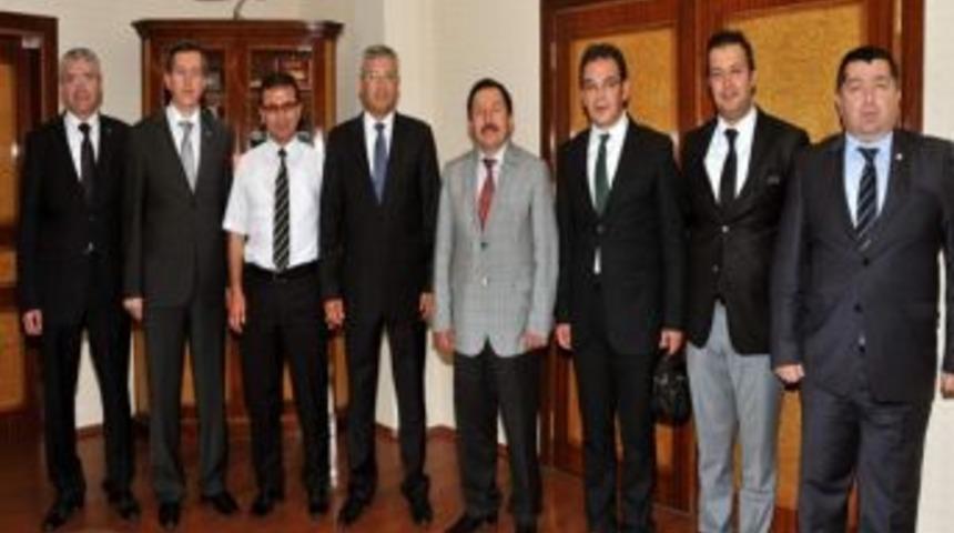 Vali Balkanlıoğlu, D&uuml;zce Cumhuriyet Başsavcısı Solmaz&rsquo;ı Kabul Etti