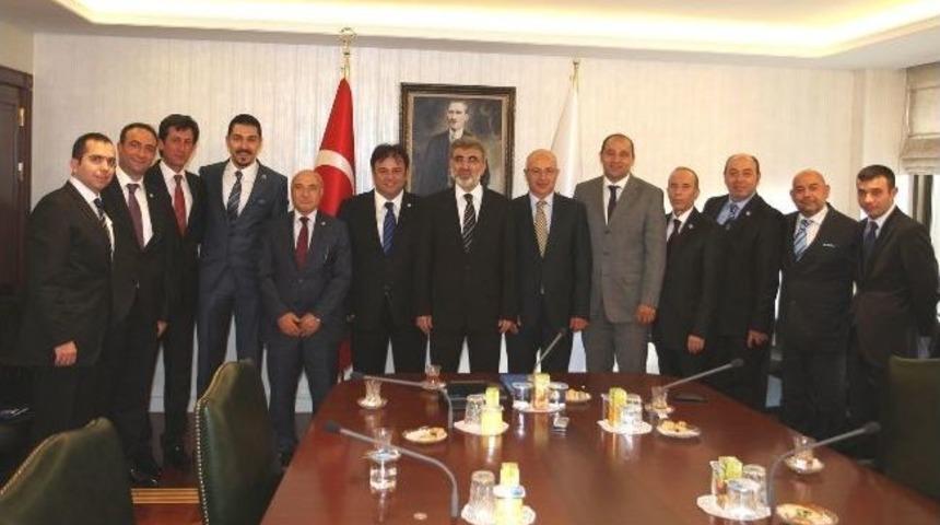 Bakan Yıldız Kayseri Erciyesspor Y&ouml;netim Kurulunu Kabul Etti