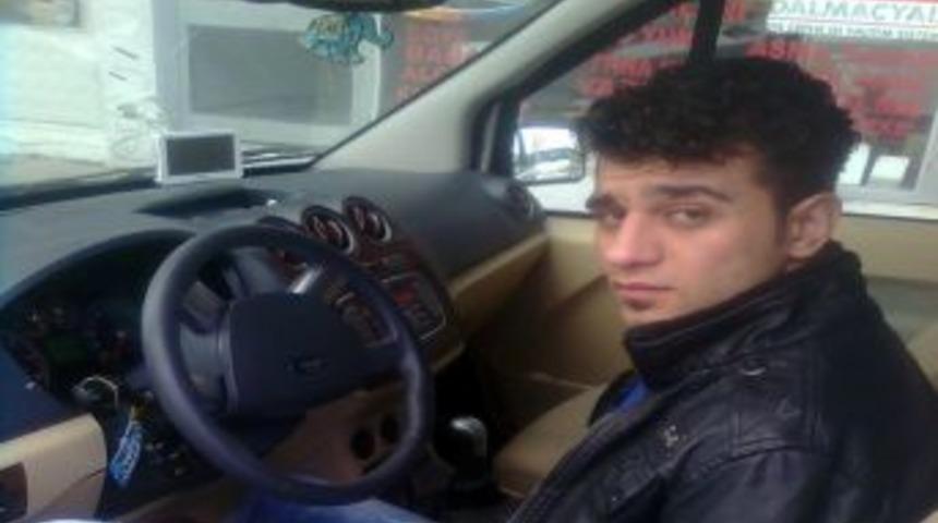 Arkadaşını &Ouml;ld&uuml;r&uuml;p Kayıplara Karıştı