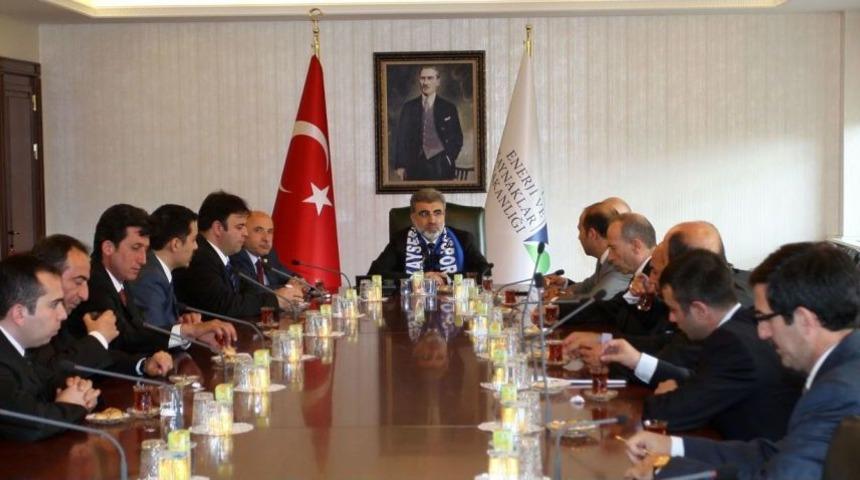 Kayseri Erciyesspor Y&ouml;netimi Bakan Yıldız&rsquo;ı Ziyaret Etti