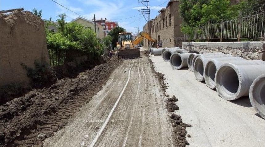 Van Belediyesi&rsquo;nden Hummalı &Ccedil;alışma