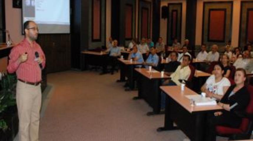 Belediye &Ccedil;alışanlarına Kalp Damar Hastalıkları Anlatıldı