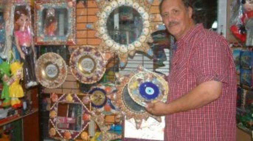 Burhaniye&rsquo;de Deniz Kabukları Hediyelik Eşya Oldu