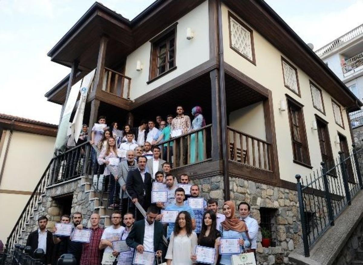 D&uuml;ndar&rsquo;dan K&uuml;lt&uuml;r El&ccedil;ilerine Sertifika