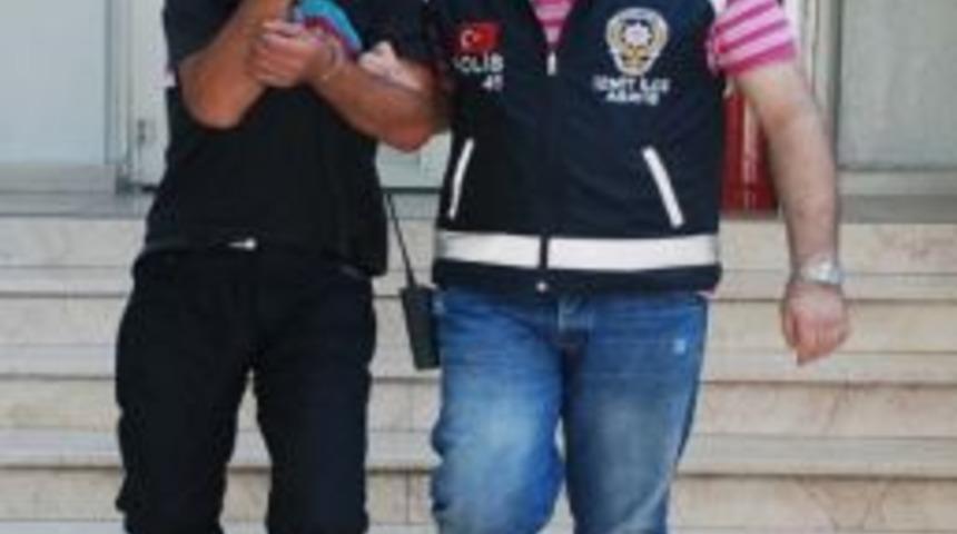 &Ccedil;alıştığı Hastanenin Kasasını Soydu