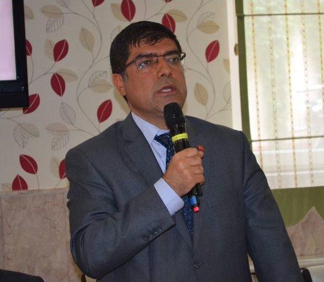 Kastamonu Milli Eğitim M&uuml;d&uuml;r&uuml; Bekir Aksoy; 1