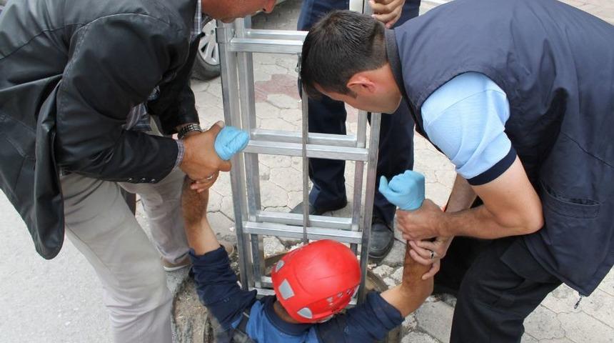 Sivas&rsquo;ta Filmlere Konu Olacak Kuyumcu Soygunu Girişimi Iddiası