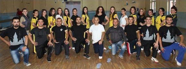 Bolulu Dans&ccedil;ılar Cezayir e Gidiyor 2