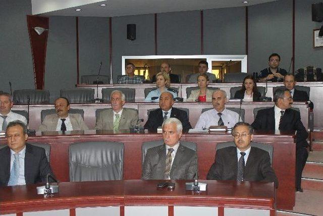 Kocaeli Vali Yardımcısı Mustafa Guni: 1