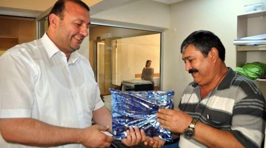 Başkandan Personeline 'babalar G&uuml;n&uuml;' S&uuml;rprizi