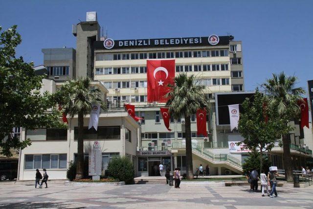 Denizli Türk Bayrakları Ile Donatıldı