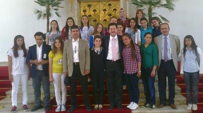 Milletvekili Kinay, Aslanapalı &Ouml;ğrencilerle Buluştu