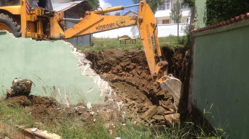 Eflani Belediyesi Sosyal Tesis Yapımlarına Devam Ediyor