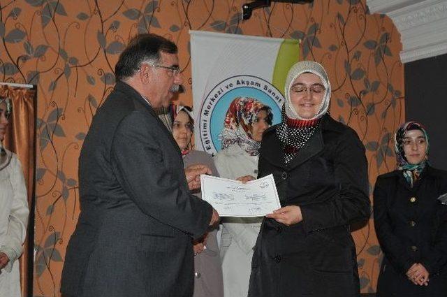 D&uuml;zce&rsquo;de Aile Eğitimini Tamamladılar 1