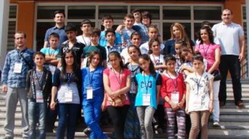 Hakkarili &Ouml;ğrenciler Sınav Sonrası Ankara Turu Yaptı