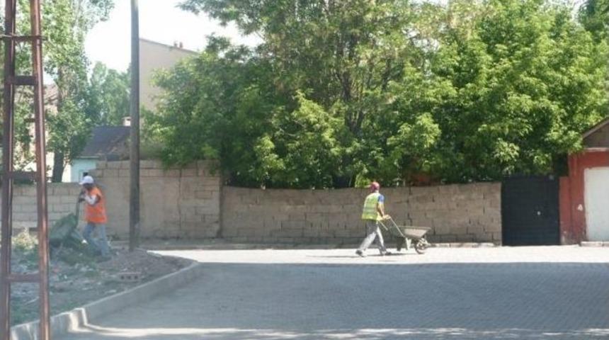 Ağrı Belediyesi&rsquo;nden Temizlik Kampanyası
