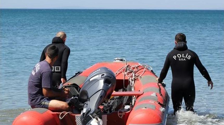 Denizde Kaybolan Genci Arama &Ccedil;alışmaları Devam Ediyor