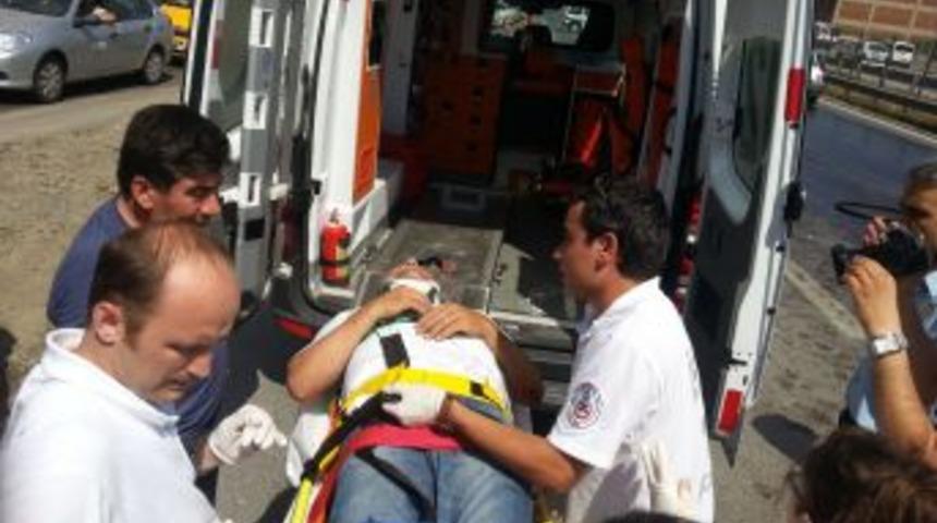 Kontrolden &Ccedil;ıkan TIR, D-100'&uuml; Savaş Alanına &Ccedil;evirdi