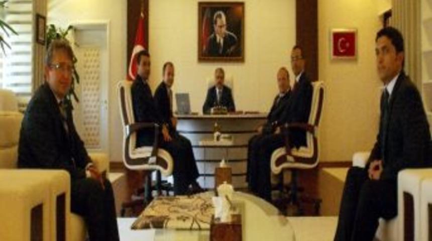 T&uuml;rk Eğitim-sen Bartın Şubesi'nden Vali &Ccedil;ınar'a Ziyaret