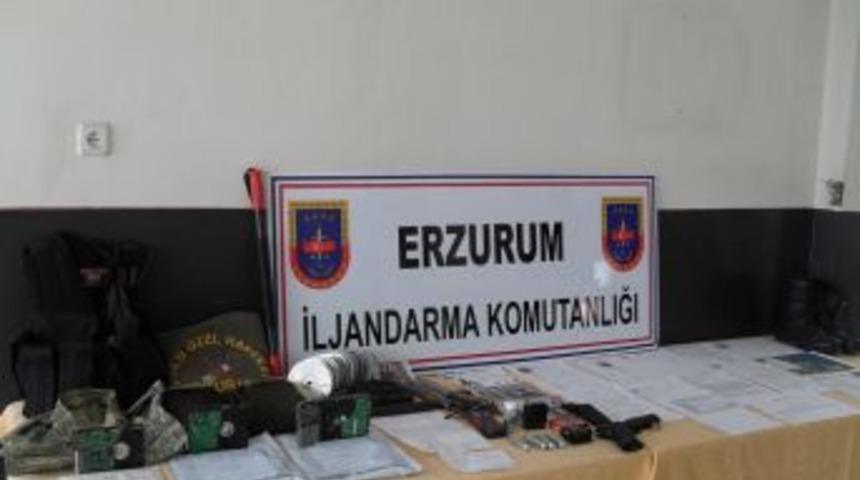 Erzurum'da Su&ccedil; &Ouml;rg&uuml;t&uuml;ne Darbe