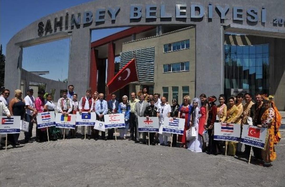 4. Uluslar Arası Folklor Festivali