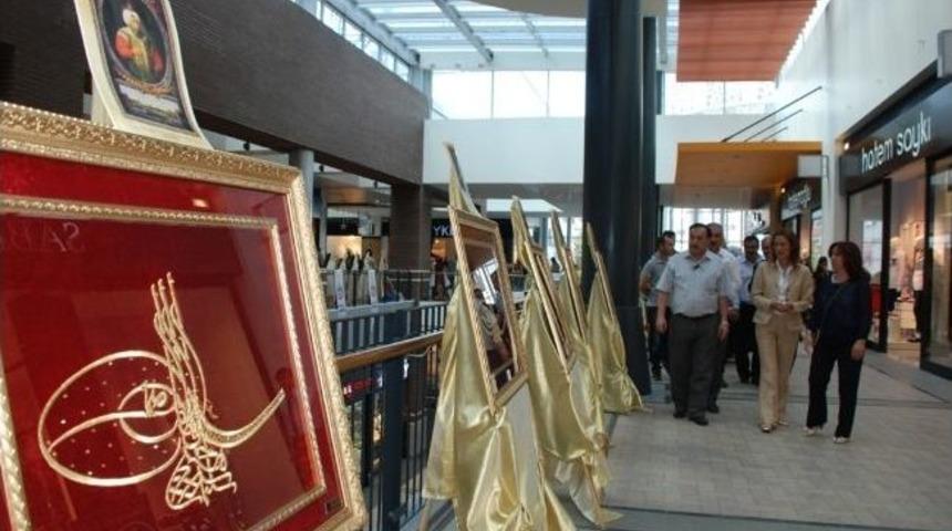 Osmanlı Padişah Tuğraları Nakış İle İşlendi