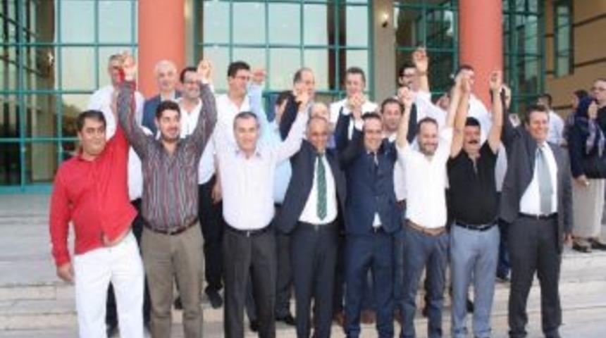 Denizlispor Y&ouml;netimi Transferler İ&ccedil;in Kolları Sıvadı