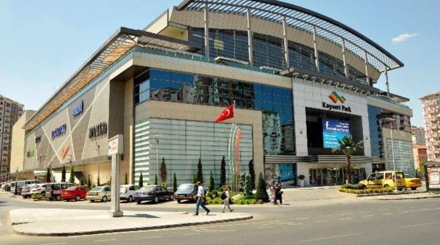 Kayseri Park 7&rsquo;inci Yaşını 7 Muhteşem Hediye İle Kutluyor