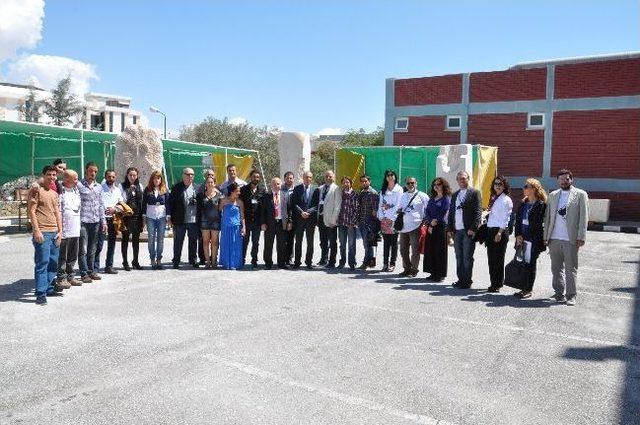 Güzel Sanatlar Fakültesi’nden Yakın Doğu Üniversitesi’ne Sanat Çıkarması