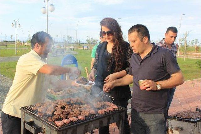 Avrasya Üniversitesi’nde Mangal Partisi