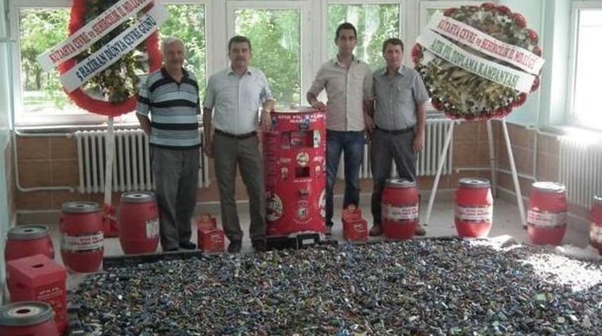 1 Yılda 4 Ton Atık Pil Toplandı