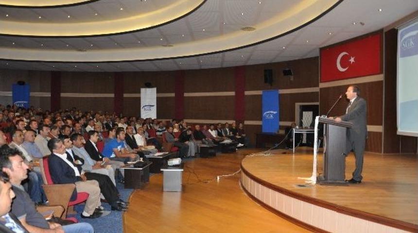 Sgk&rsquo;dan B&ouml;lgedeki Personele Y&ouml;nelik Bilgilendirme Toplantısı