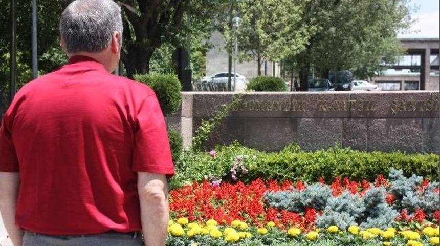 Chp&rsquo;li Vekilden &lsquo;duran Adam&rsquo; Eylemi