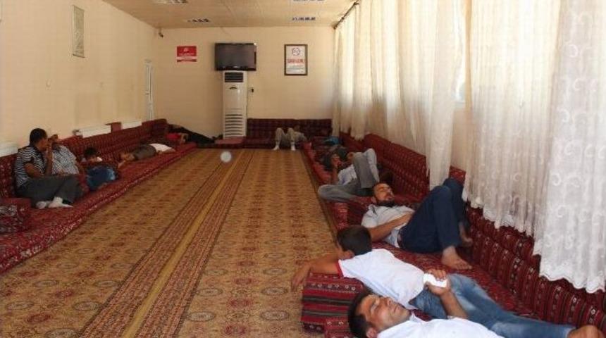 Hasta Refakat&ccedil;ilerine Otel Gibi Misafirhane