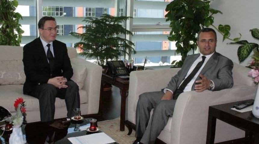 Vali Demir'e Ziyaret