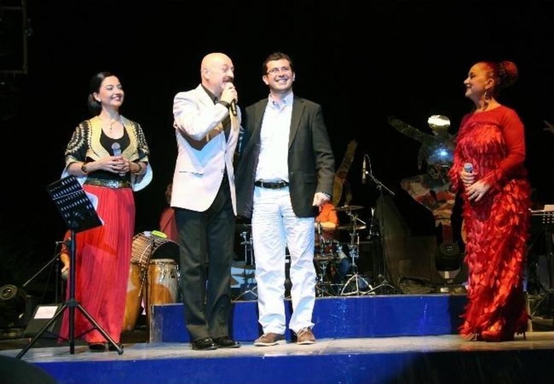 Kermes&rsquo;in İkinci G&uuml;n&uuml;nde Coşku Dolu Eğlence