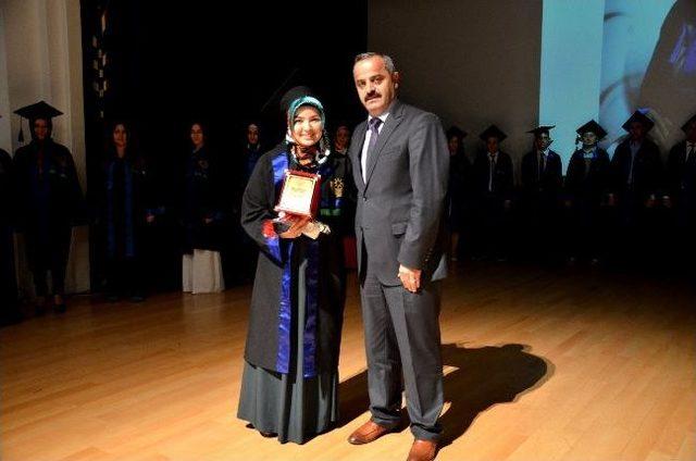 Aib&uuml;&rsquo;de Mezun Olan Fizyoterapistler Ant İ&ccedil;ti 2