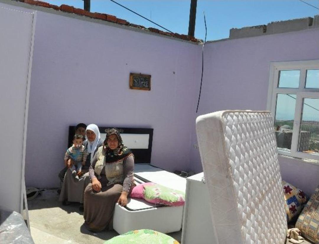 (&ouml;zel Haber) Kocaeli'de Hortum G&ouml;r&uuml;nt&uuml;leri Kameralara Yansıdı