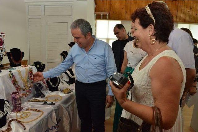 Konyaaltı Sanat Eğitim Merkezi’nin Yıl Sonu Sergisi Açıldı 1