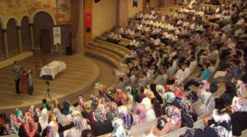Prof. Dr. &Ouml;zafşar: Diyanet, Milletin Vicdanı Ve Sağduyu Sesi Olmaya &Ccedil;alışıyor