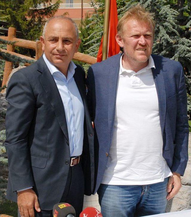 Prosinecki Tartışması Imzayla Sonuçlandı