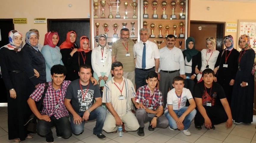 Balıkesirli &Ouml;ğrenciler, Batman'a Geldi