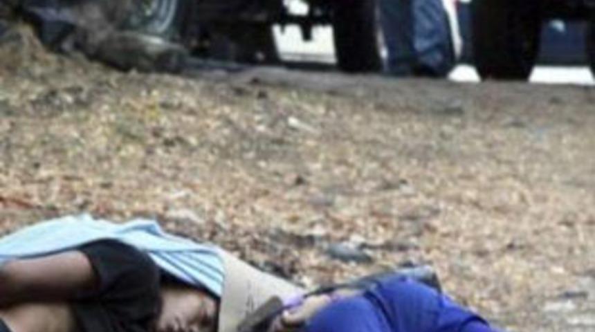 &Ccedil;ocukları katlettiler!