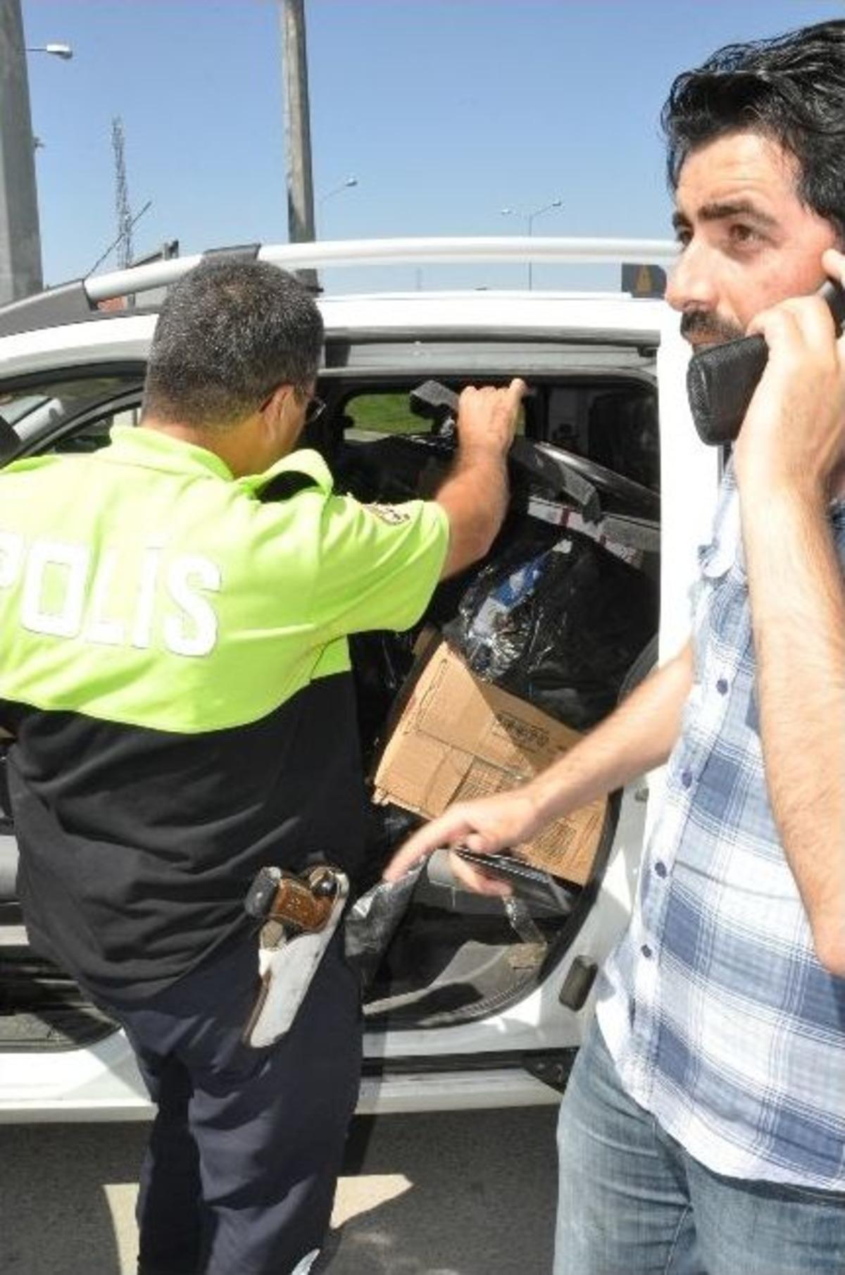 İneg&ouml;l Polisinden Ka&ccedil;ak Sigaraya Ge&ccedil;it Yok