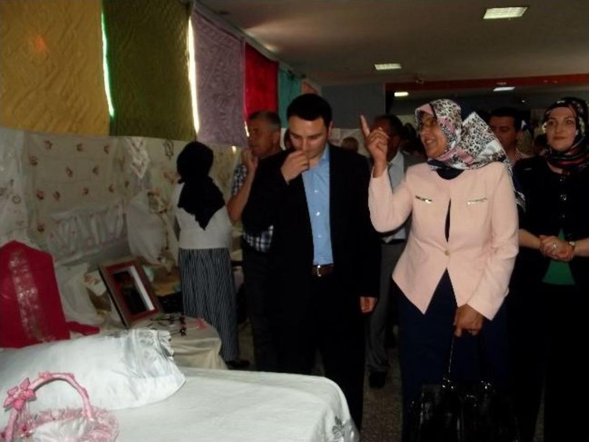 Pazaryeri'nde Halk Eğitim Merkezi Yıl Sonu Sergisi A&ccedil;ıldı