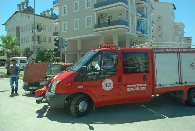 Manavgat’ta Trafik Kazası: 1 Yaralı