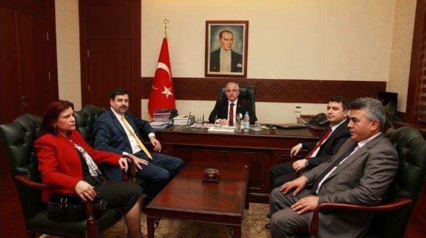 Ak Parti&rsquo;den Vali Tuna&rsquo;ya Ziyaret