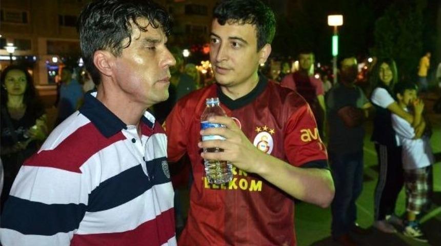 &Ccedil;orluda &lsquo;duran Adam&rsquo; Eylemi
