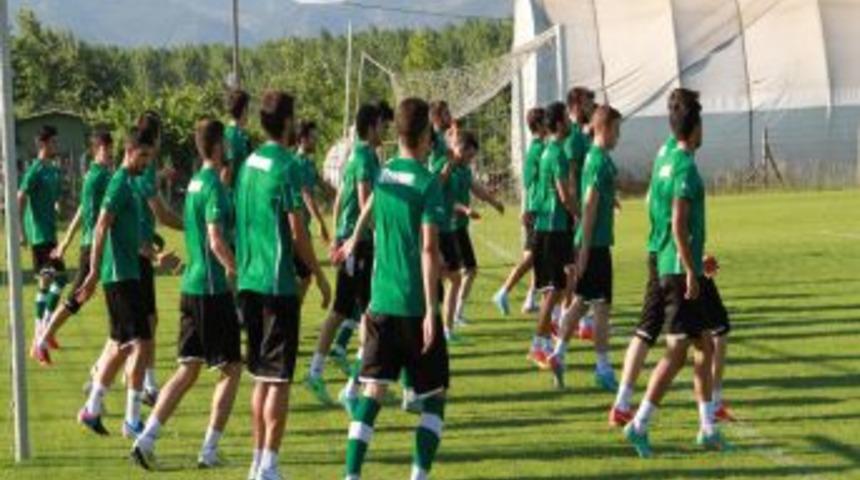Bursaspor'da Yolcuların Listesi Belirlendi